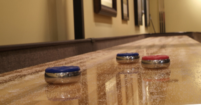 Cincinnati SOLO® Shuffleboard Installers Image.