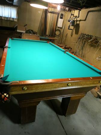 coin operated valley mfg pool table