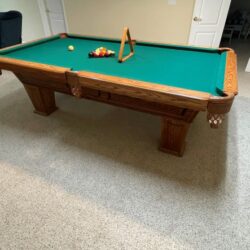 Kasson full size pool table with all Accessories